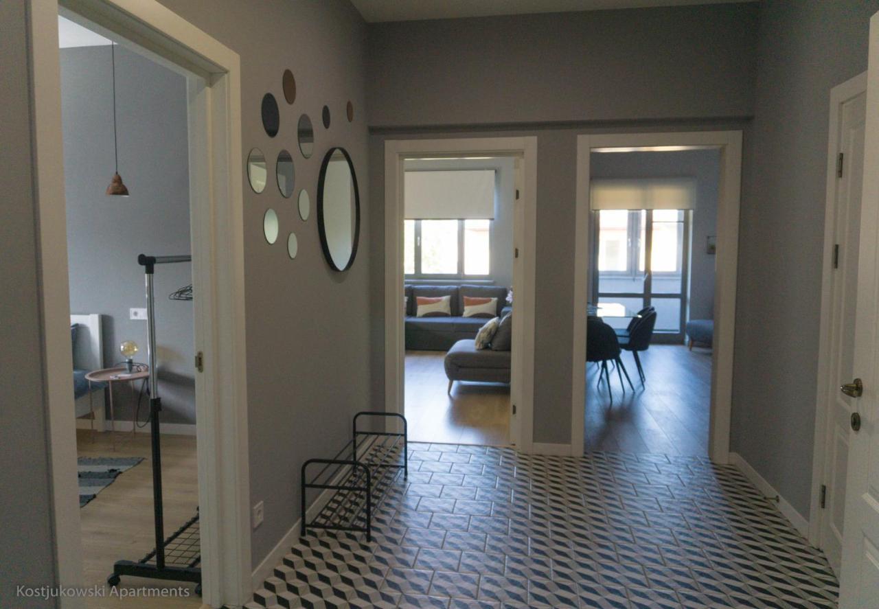 Apart-Hotel Kostjukowski Apartments Nizhynska 17 Lviv Extérieur photo